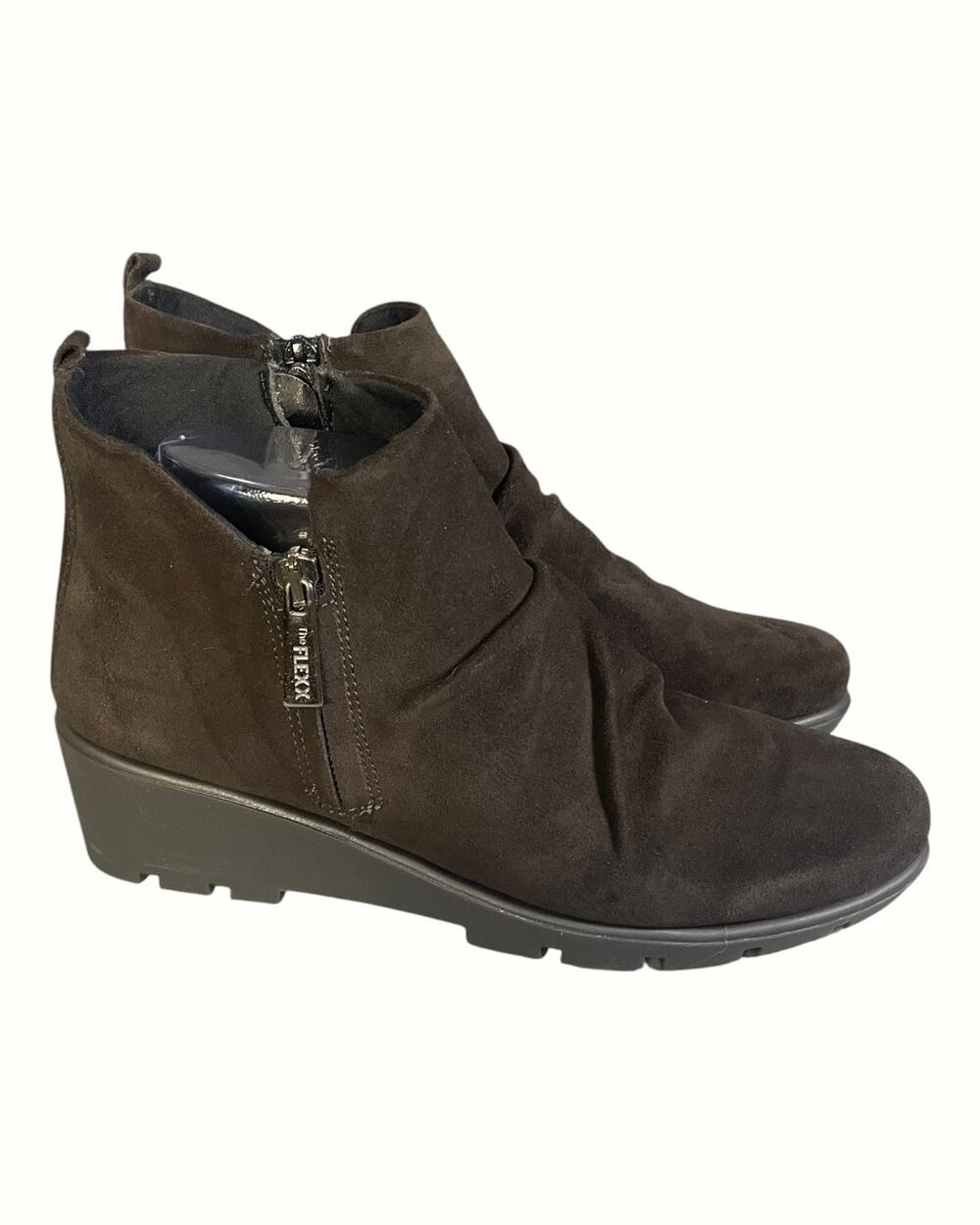 The Flexx Women’s Brown Suede Sling Shot Wedge Ankle Boots Size-8.5